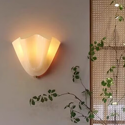 Traditional French Iron Glass Petal 2-Light Wall Sconce Lamp For Living Room